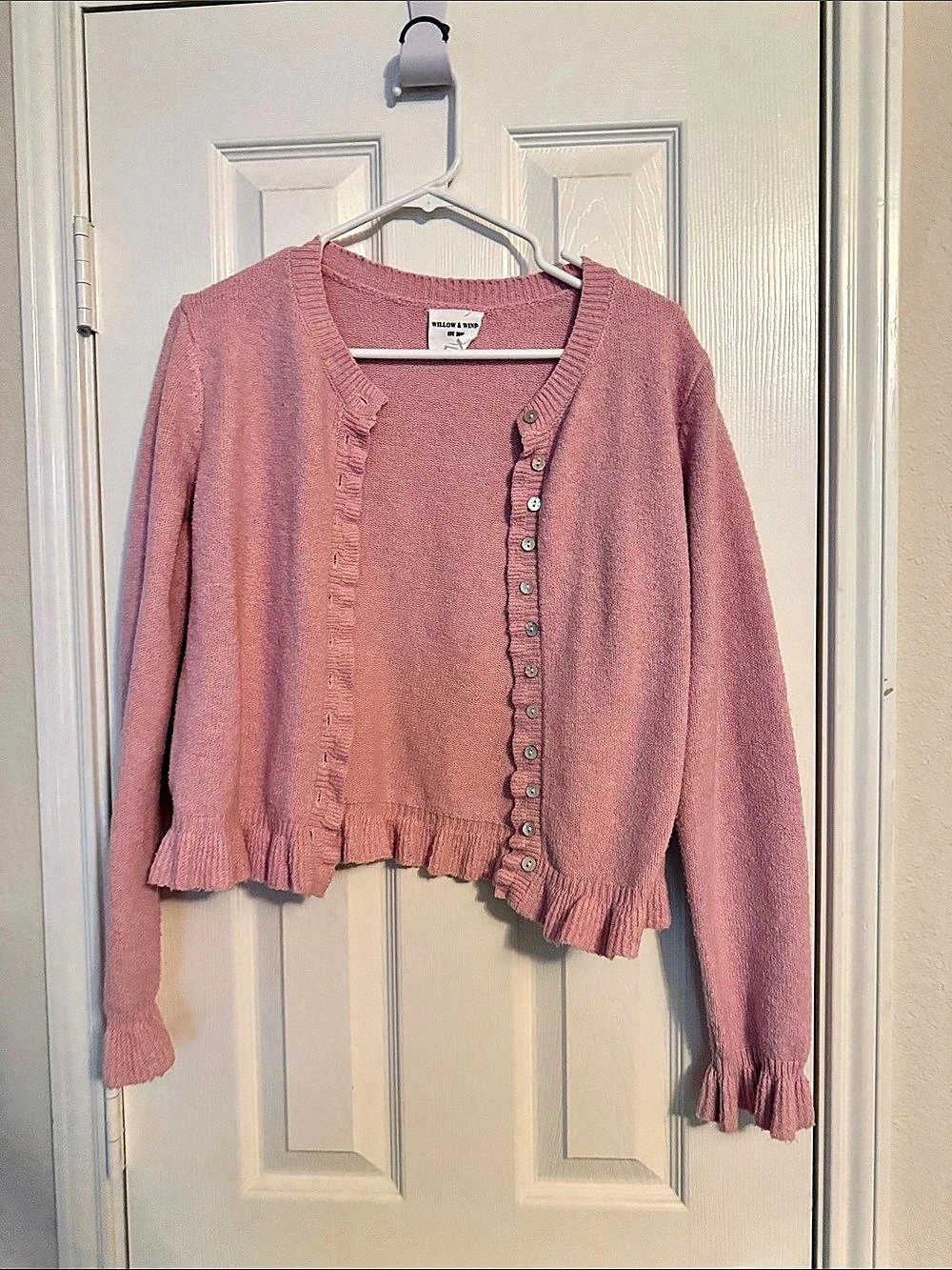 Willow & Wind Pink Ruffled Cardigan Size Medium Like New